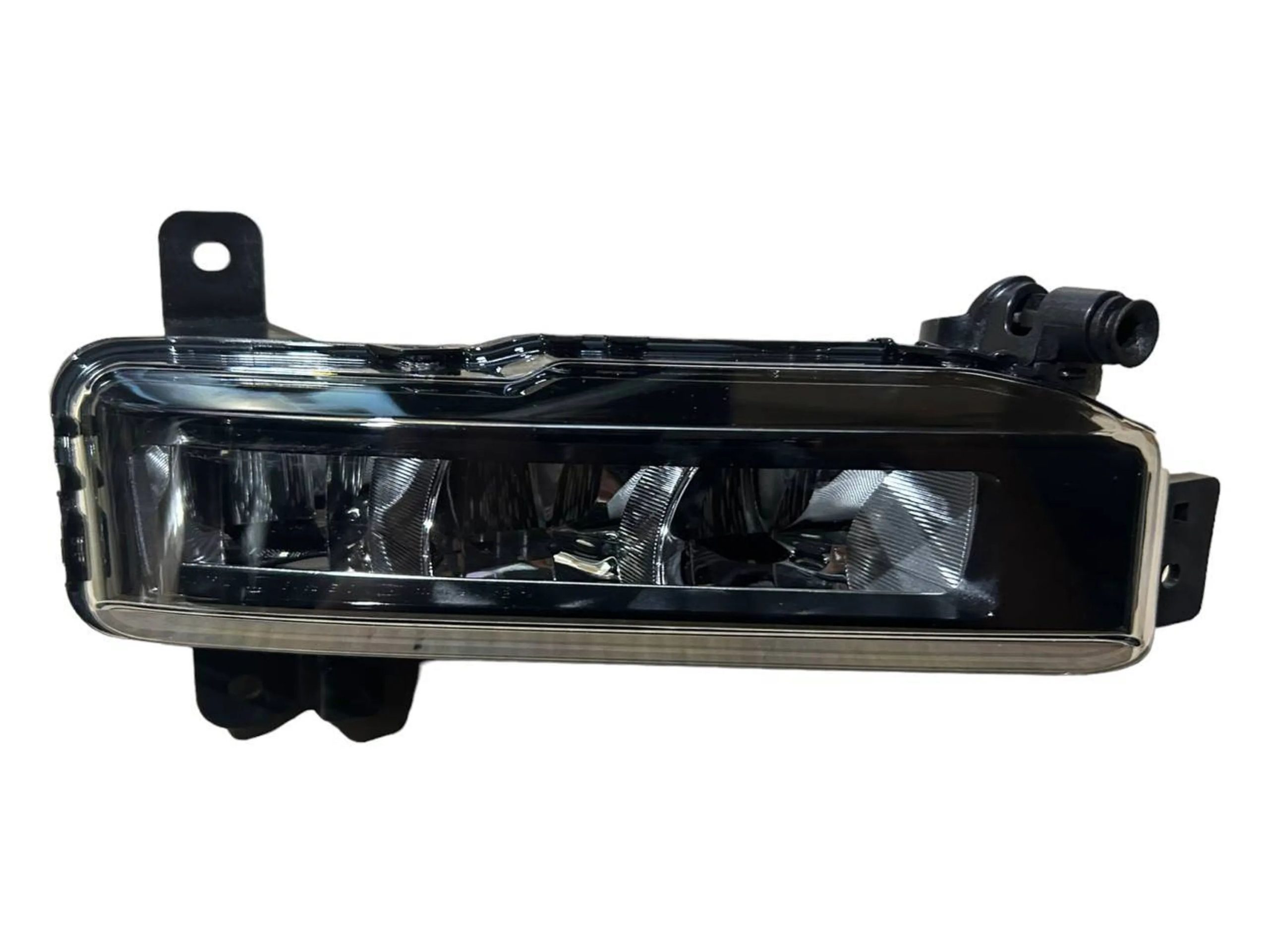 BMW 2 (F22 / F23) Front fog light BMW 2 SERIES Front fog light OEM 63178089525

P...