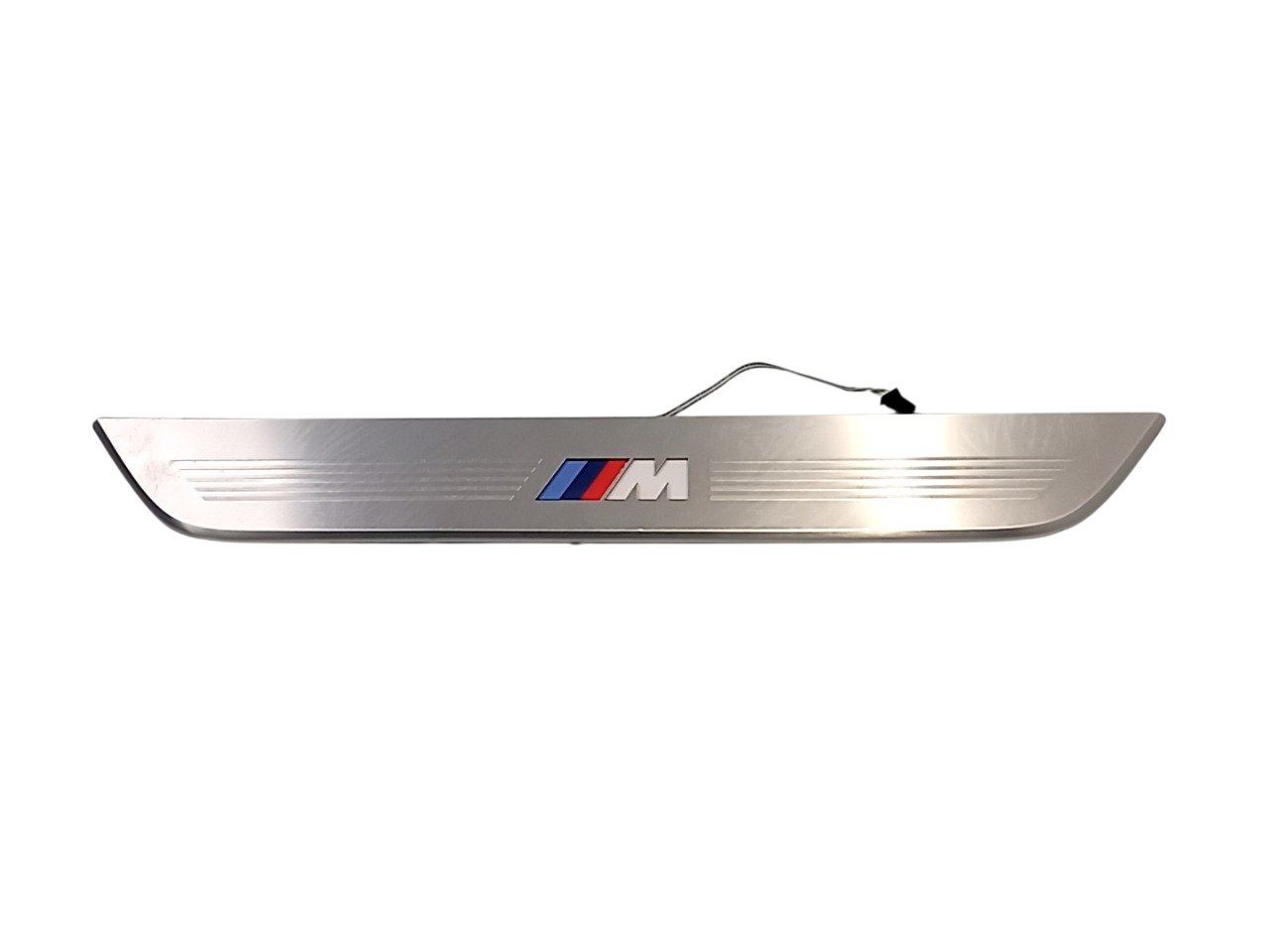 BMW 7 (G11 / G12) Front sill trim cover BMW 7 SERIES Front sill trim cover OEM 51478061...