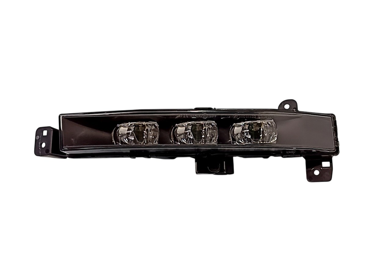 BMW 7 (G11 / G12) Front fog light BMW 7 SERIES Front fog light OEM 63177342953

P...