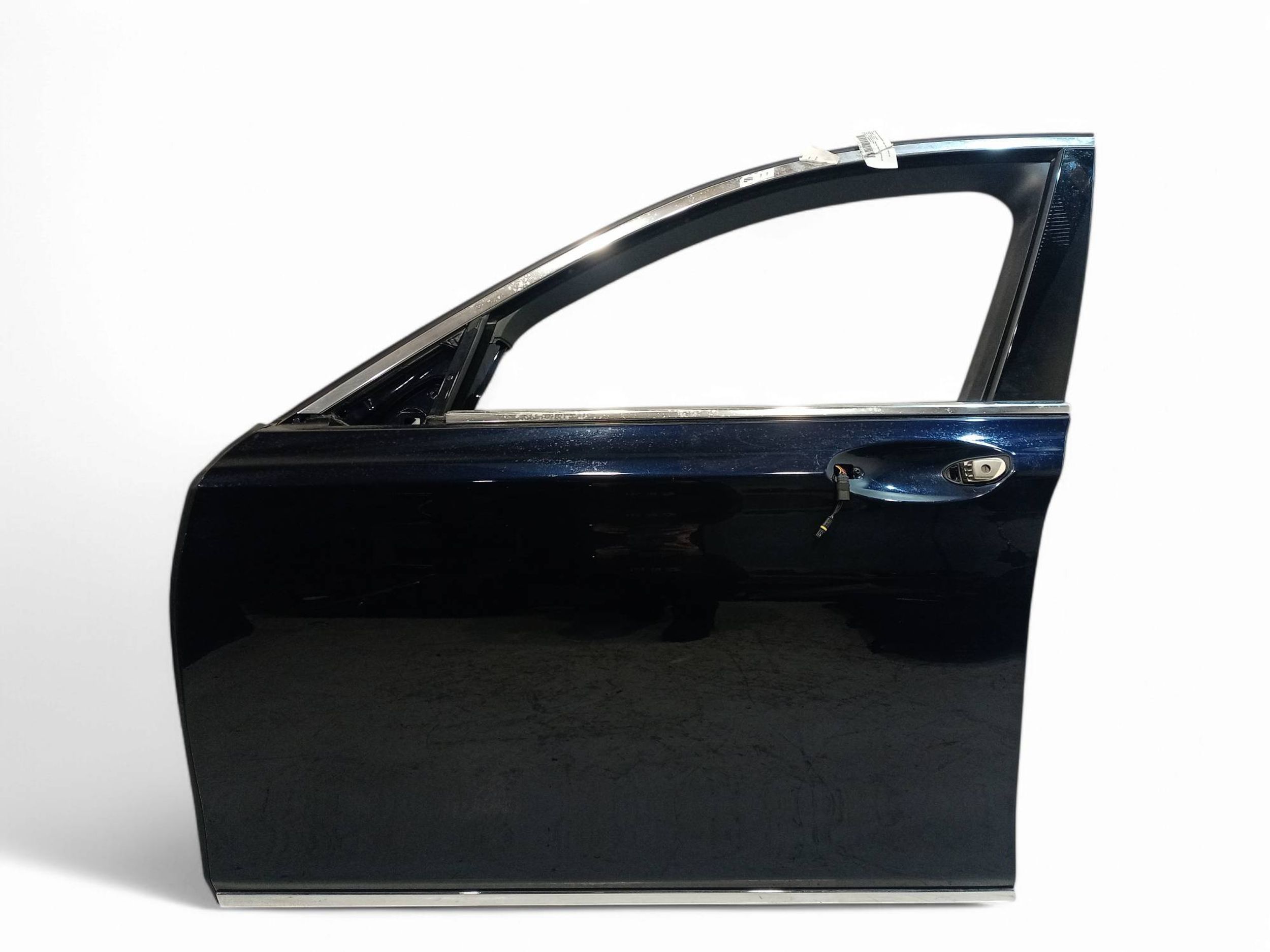BMW 7 (G11 / G12) Front door