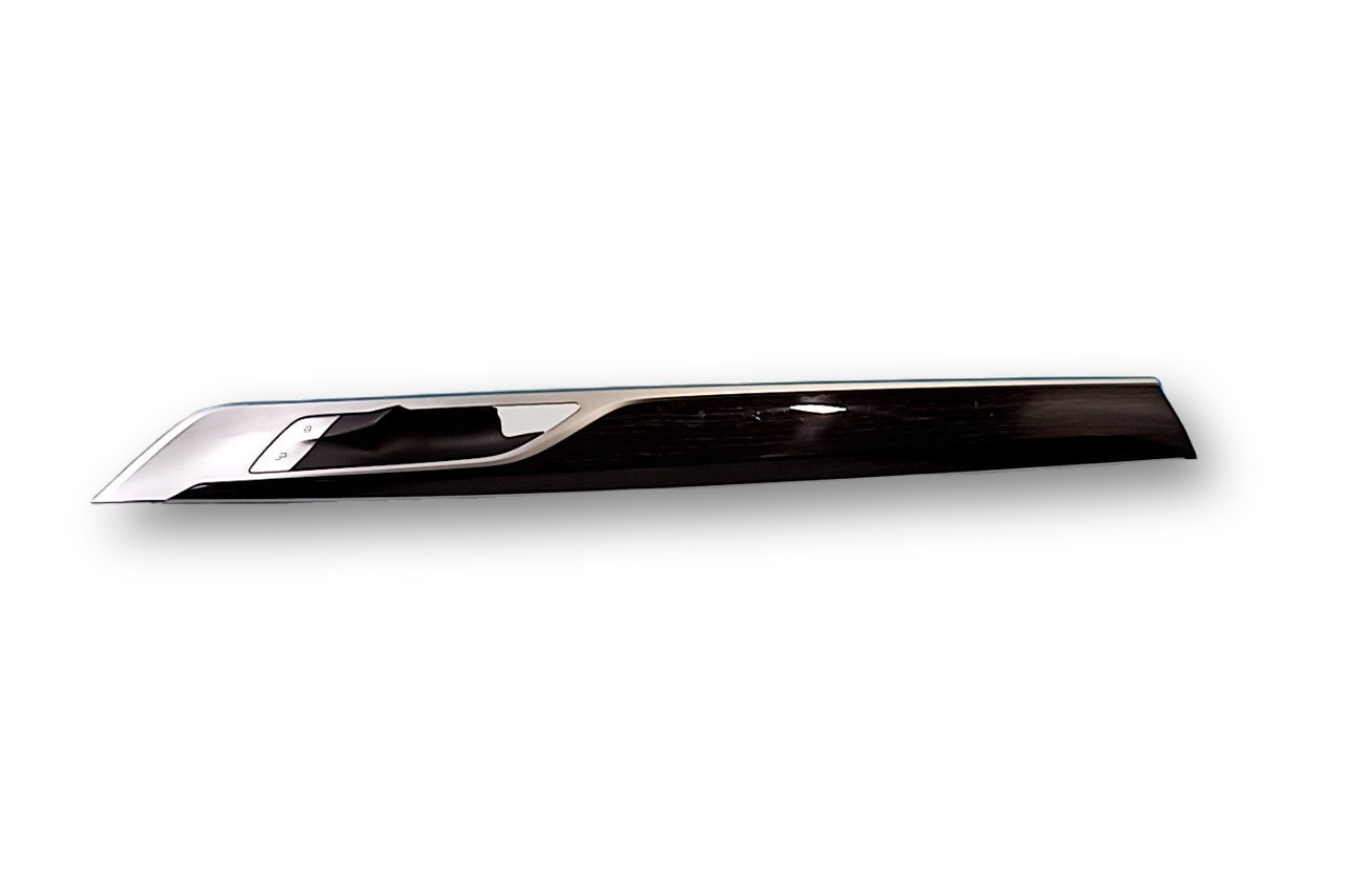 BMW 7 (G11 / G12) Front door trim bar