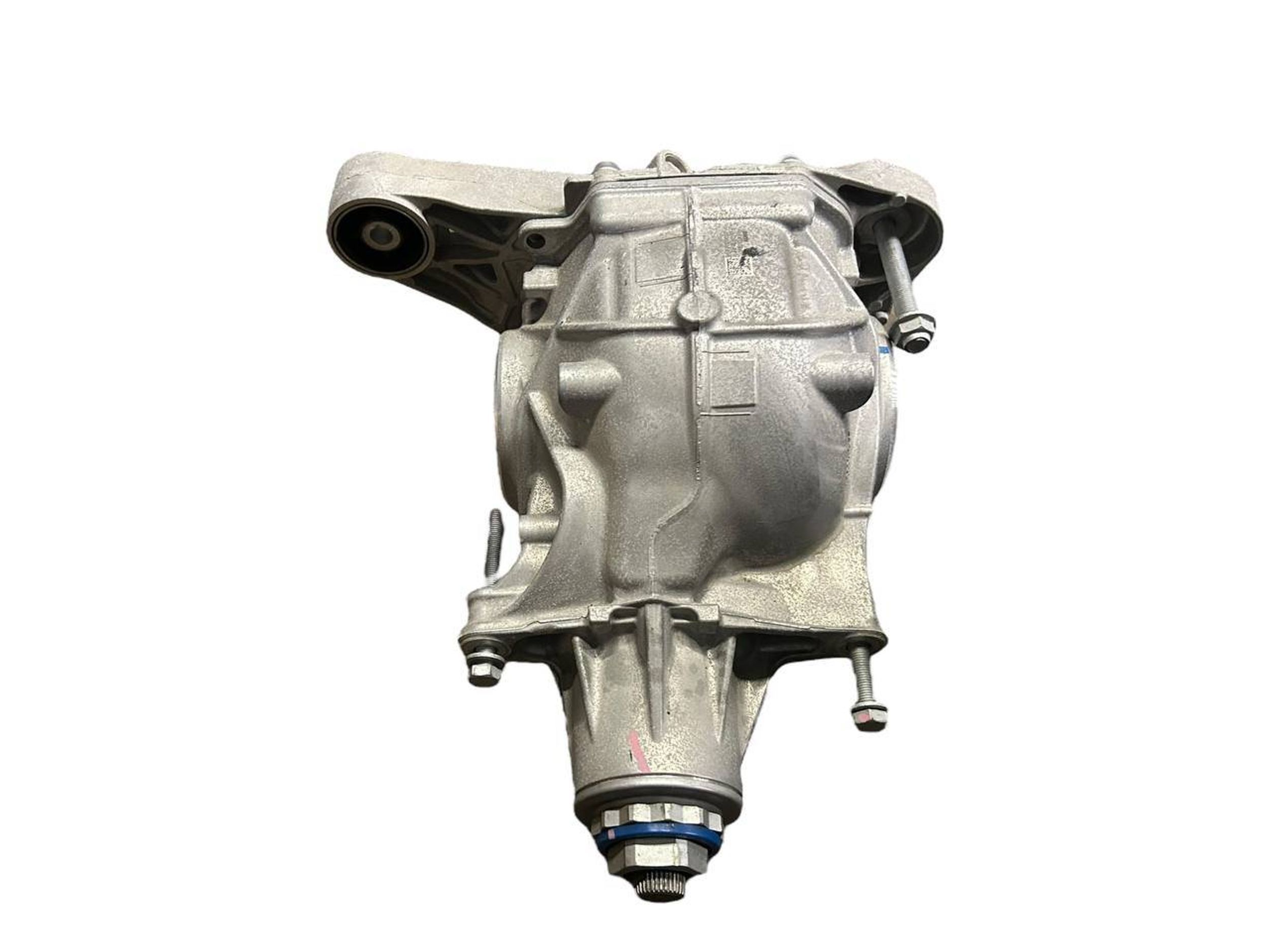 BMW X7 (G07) rear differential Rear differential — BMW X7 (G07) (2018-PRESENT)...