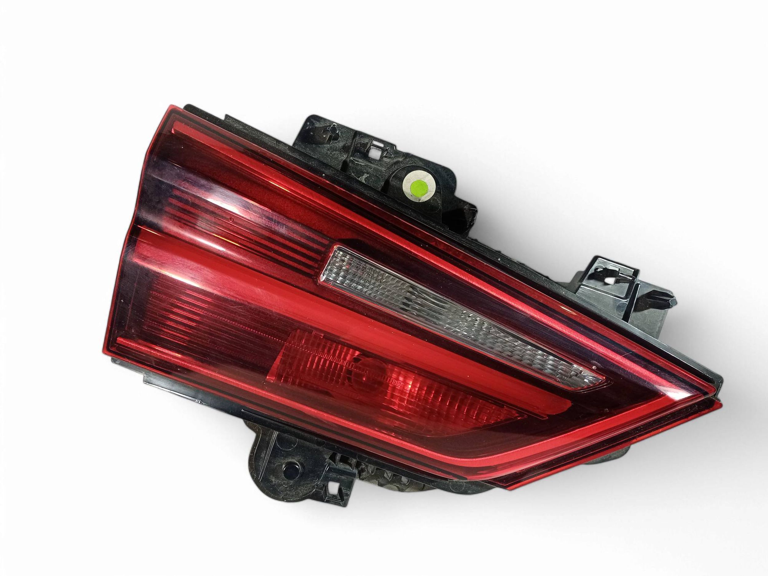 BMW X2 (F39) Rear/tail lights BMW X2 F39 Rear/tail lights OEM 5R01555

Part c...