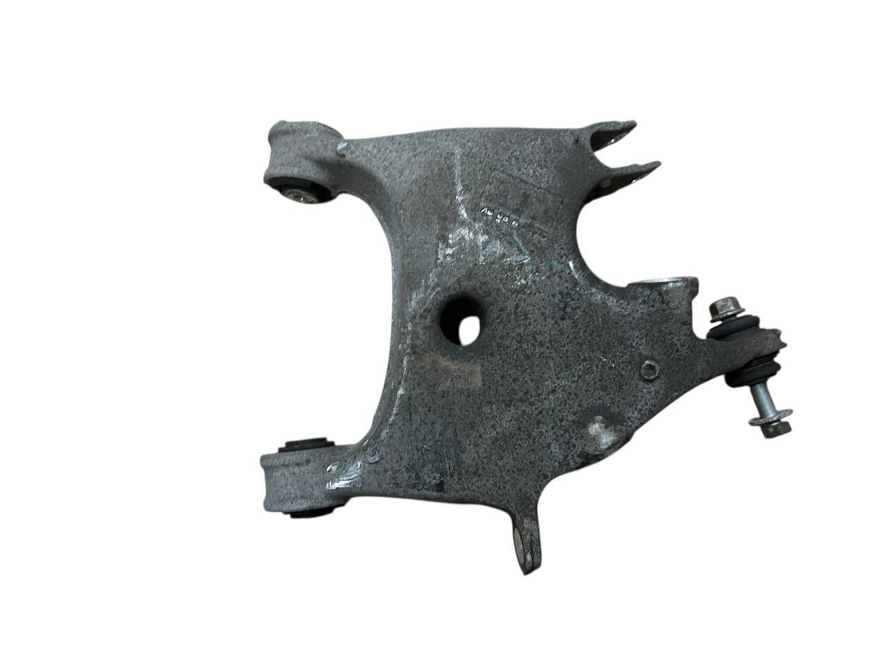 BMW 5 (F10 / F11) Rear upper control arm/wishbone BMW 5 SERIES Rear upper control arm/wishbone OE...