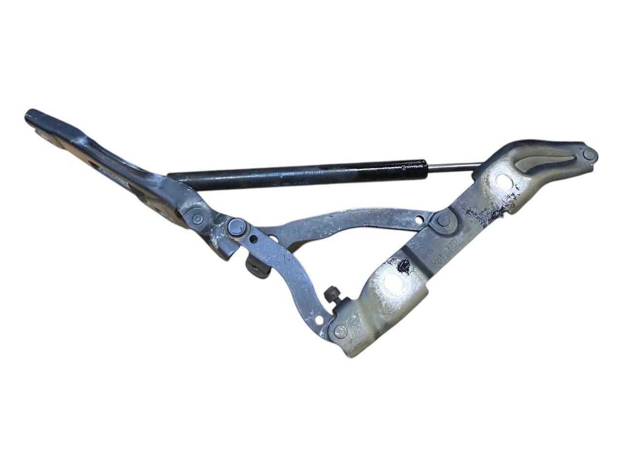 BMW 3 (E90 / E91 / E92 / E93) Tailgate/trunk strut/damper BMW 3 SERIES Tailgate/trunk strut/damper OEM 43...