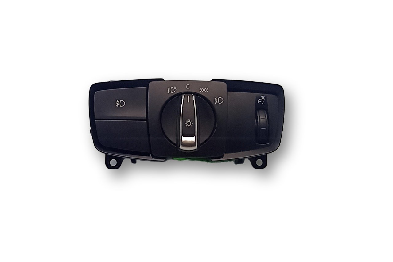 BMW 2 (F22 / F23) Light switch BMW 2 SERIES Light switch OEM 61319265297

Part...