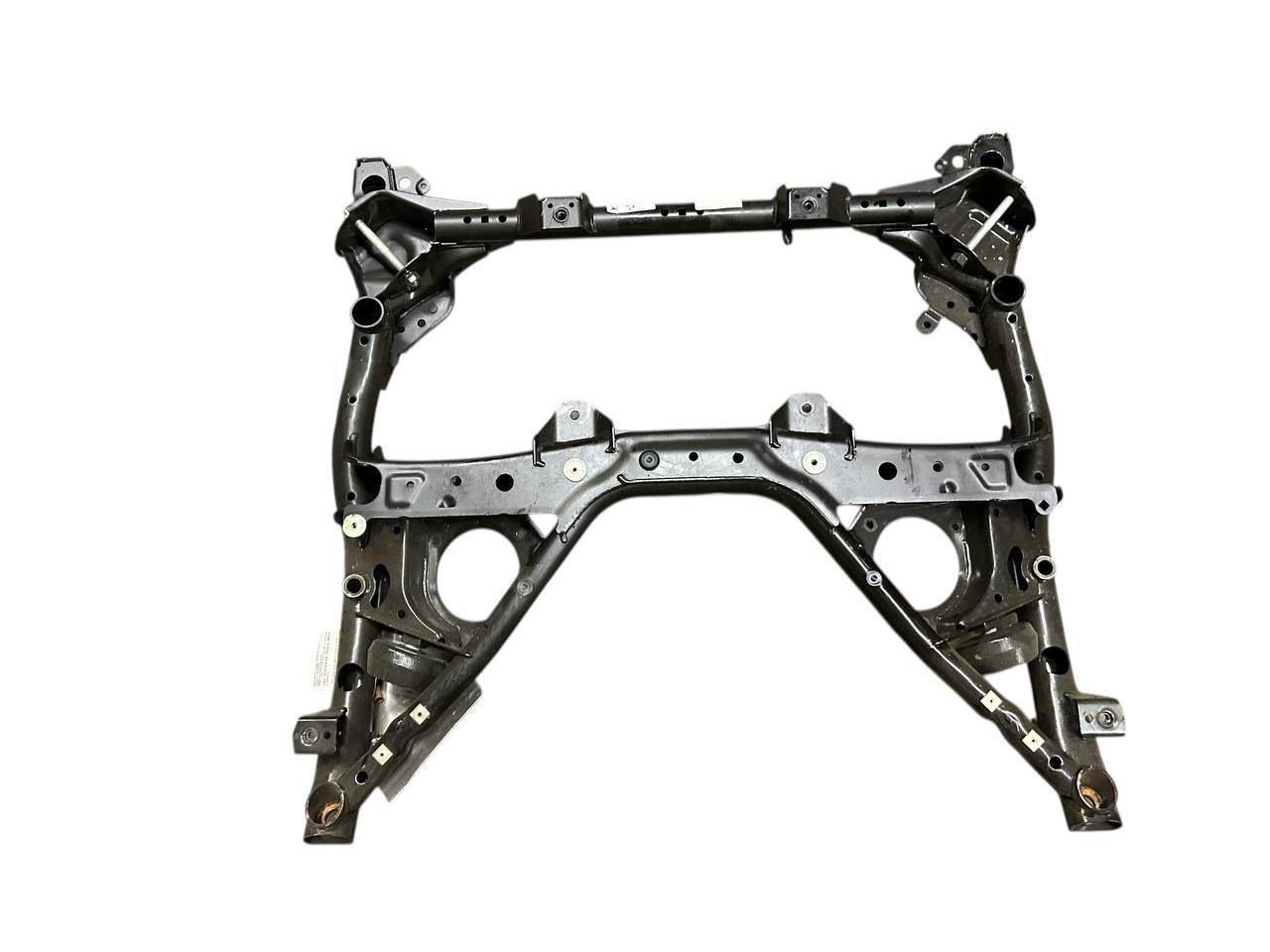 BMW 4 (F32 / F33 / F36) Front subframe BMW 4 SERIES Front subframe OEM 31106866981

Pa...