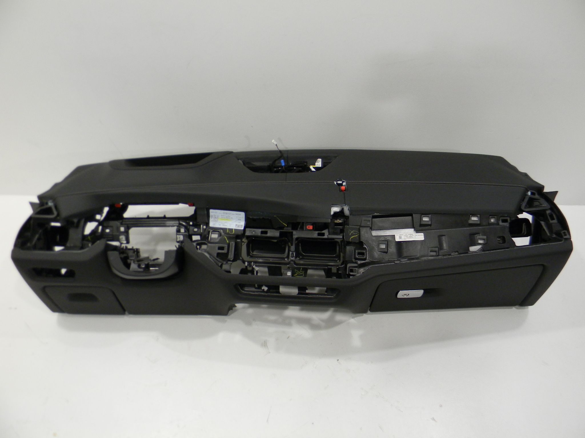 BMW X7 (G07) Dashboard BMW X7 Dashboard OEM 9250127

Part codes: 92501...