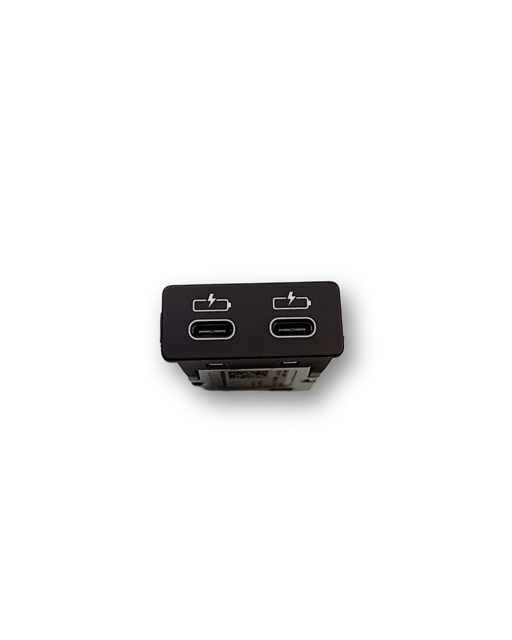 BMW 3 (G20 / G21) USB socket connector BMW 3 SERIES USB socket connector OEM 84105A841...