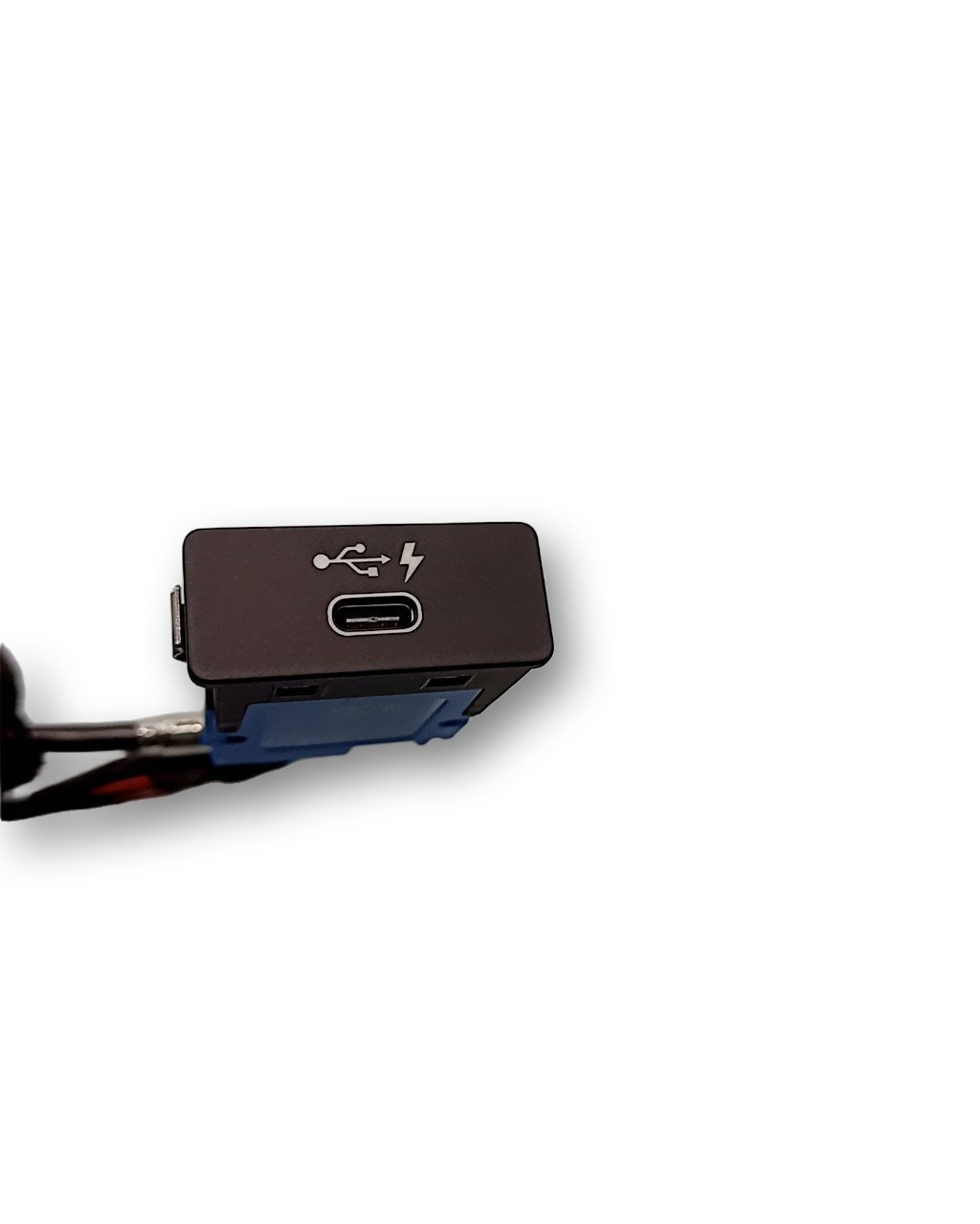 BMW 3 (G20 / G21) USB socket connector BMW 3 SERIES USB socket connector OEM 841087119...