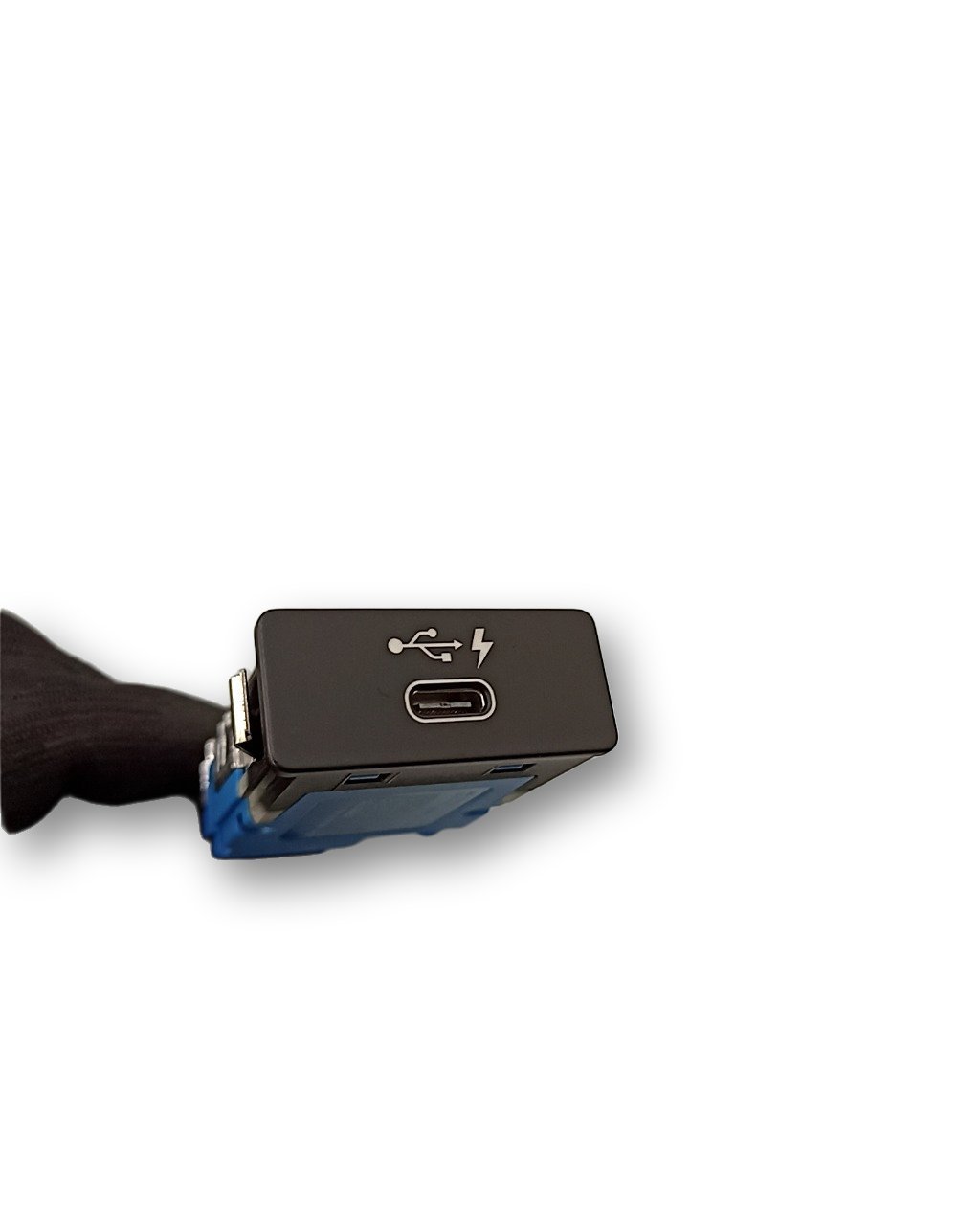 BMW 3 (G20 / G21) USB socket connector BMW 3 SERIES USB socket connector OEM 841087119...