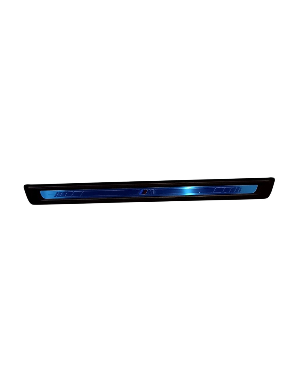 BMW 4 (G22 / G23 / G26)  Front sill trim cover BMW 4 SERIES Front sill trim cover OEM 51478077...