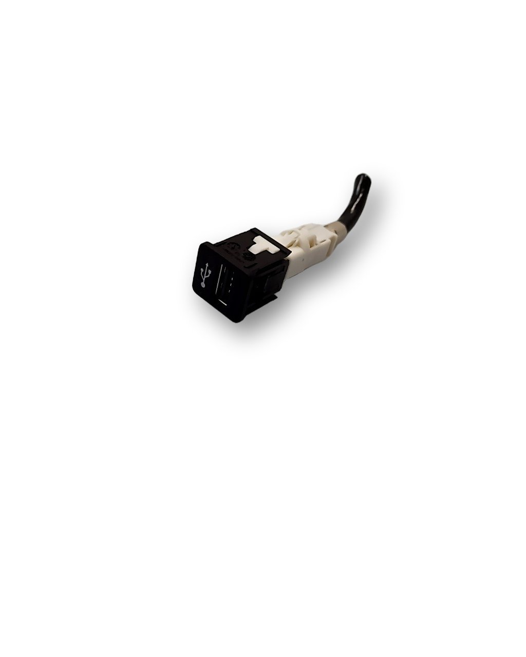 BMW 2 (F22 / F23) USB socket connector BMW 2 SERIES USB socket connector OEM 841092292...
