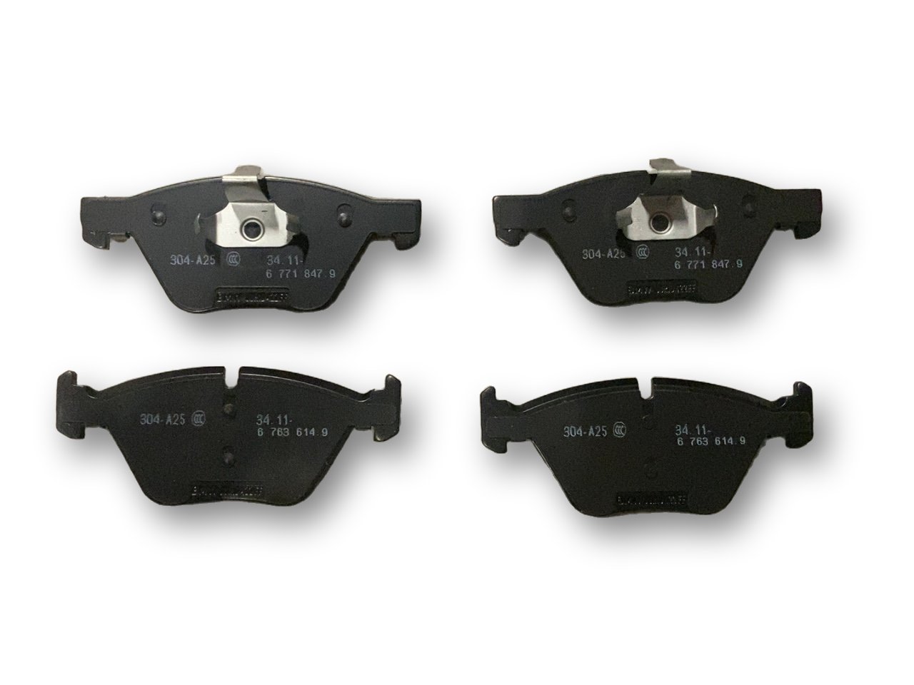 BMW 3 (E90 / E91 / E92 / E93) Brake pads (front) BMW 3 SERIES Brake pads (front) OEM 34116769099...