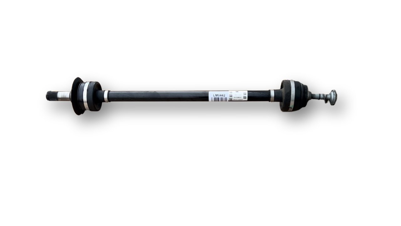 BMW 3 (G20 / G21) Rear driveshaft BMW 3 SERIES Rear driveshaft OEM 33205A733B6

P...