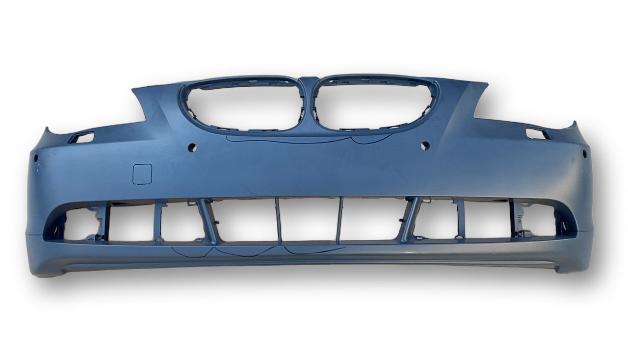 BMW 5 (E60 / E61) front bumper BMW 5 SERIES Front Bumper OEM 51117111739

Part...