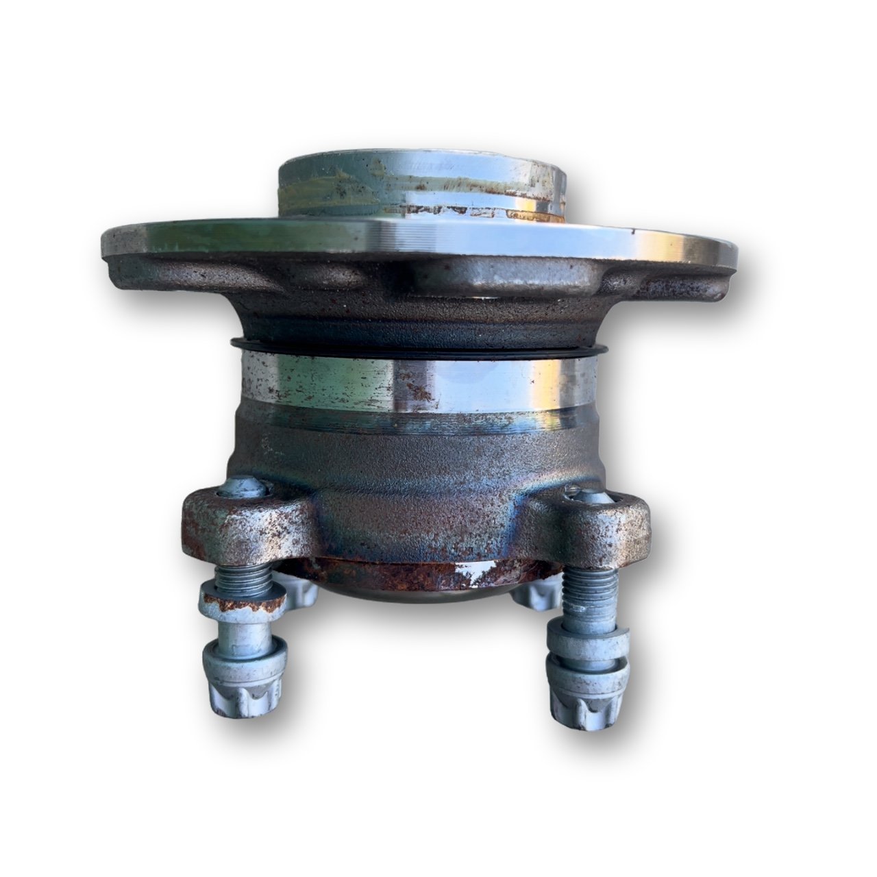 BMW 2 (F22 / F23) Rear wheel hub