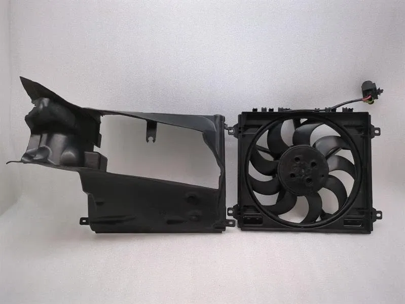 Audi R8 Radiator Fan Audi R8 Radiator Fan 4S0121203C — With defects
...
