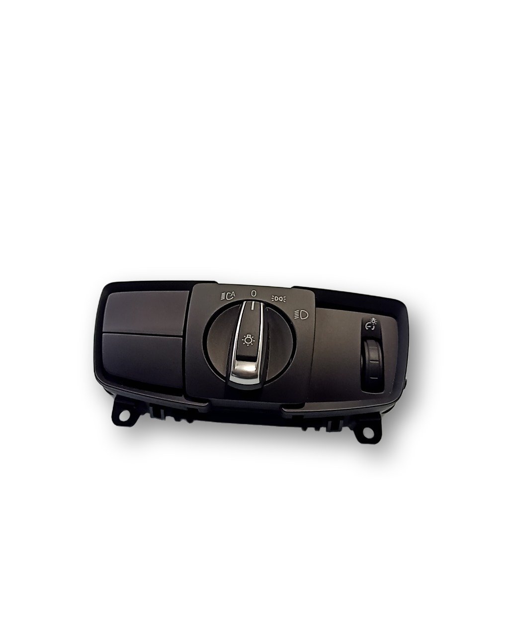 BMW 4 (F32 / F33 / F36) Light switch BMW 4 SERIES Light switch OEM 61319288027

Part...