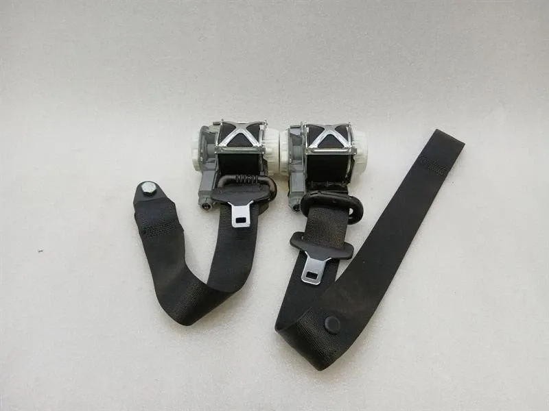 Front seatbelt Brand/Model: FERRARI F8
Year: 2021
Engine: 3902...