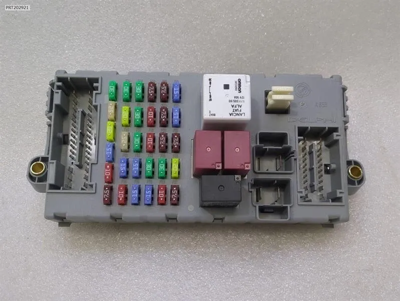 Fuse box Brand/Model: FERRARI 488
Year: 2019
Engine: 390...