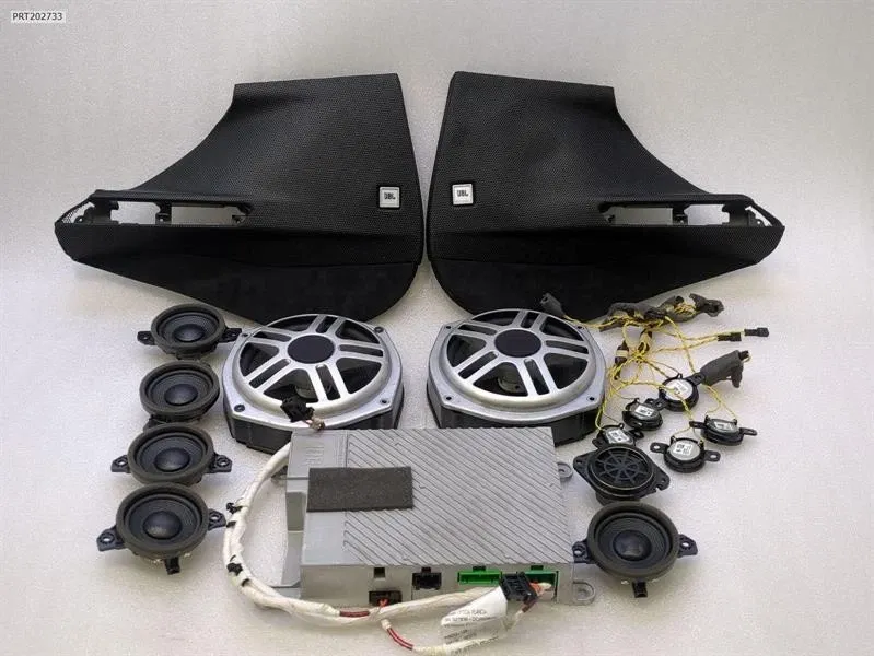 Speaker Brand/Model: FERRARI SF90
Year: 2023
Engine: 39...