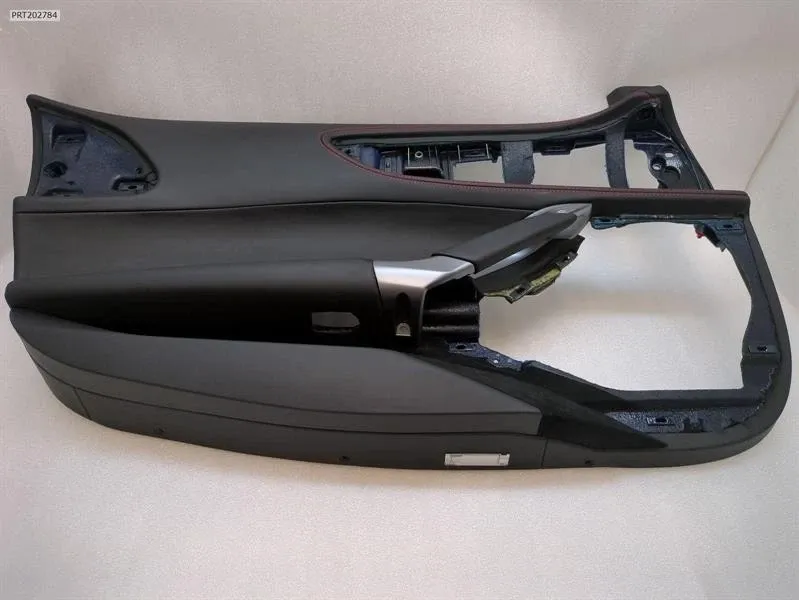Door card Front Left Brand/Model: FERRARI SF90
Year: 2023
Engine: 39...