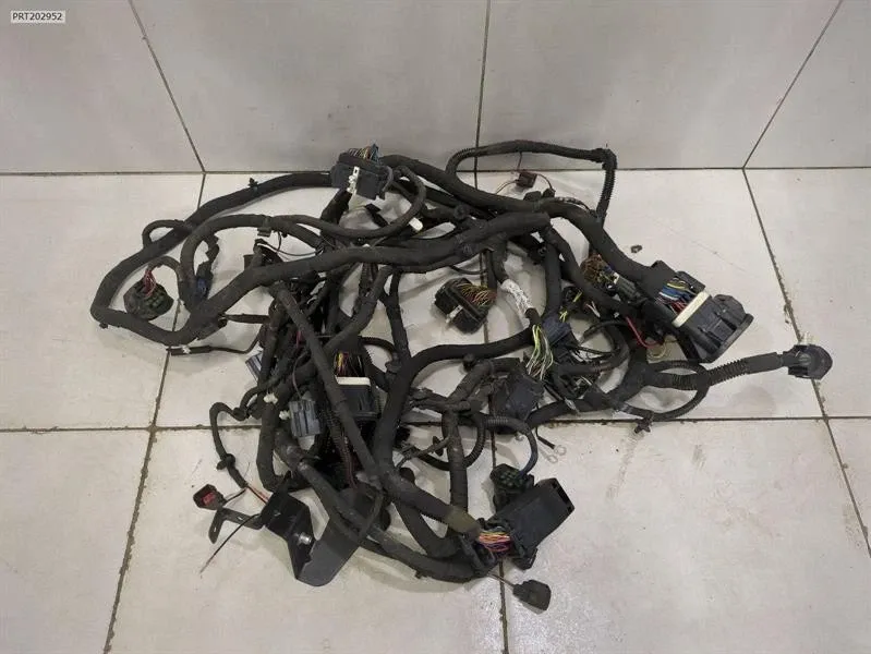Wiring Loom Brand/Model: ASTON MARTIN RAPIDE
Year: 2013
Eng...