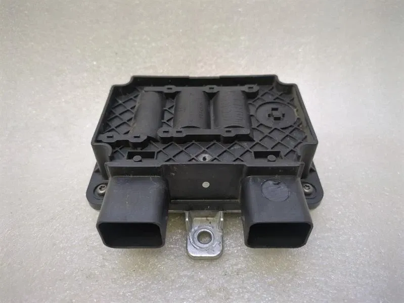 Electronic module Brand/Model: FERRARI SF90
Year: 2023
Engine: 39...