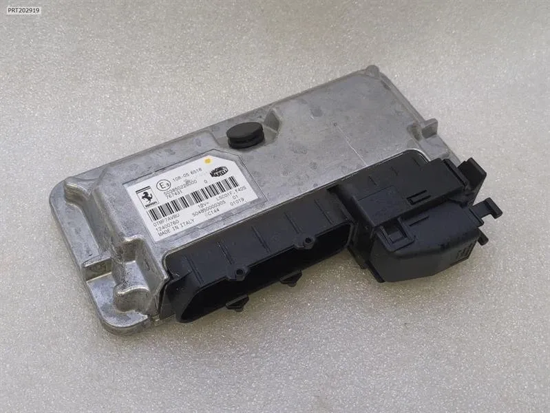 Electronic module Brand/Model: FERRARI 488
Year: 2019
Engine: 390...