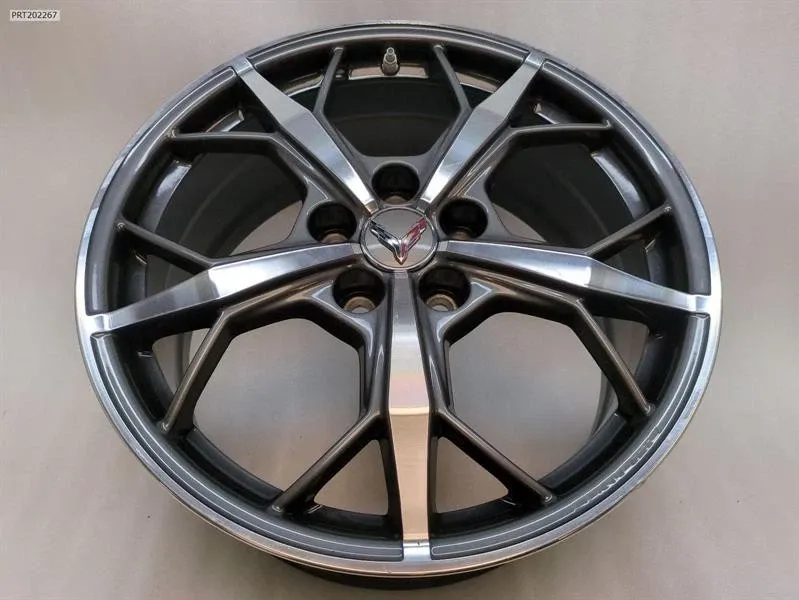 Chevrolet Corvette (C8) Alloy Wheel