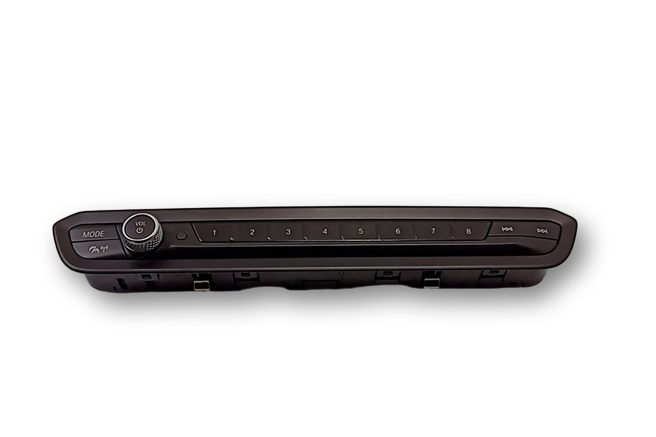 BMW 4 (G22 / G23 / G26)  Head unit multimedia control BMW 4 SERIES Head unit multimedia control OEM 6...
