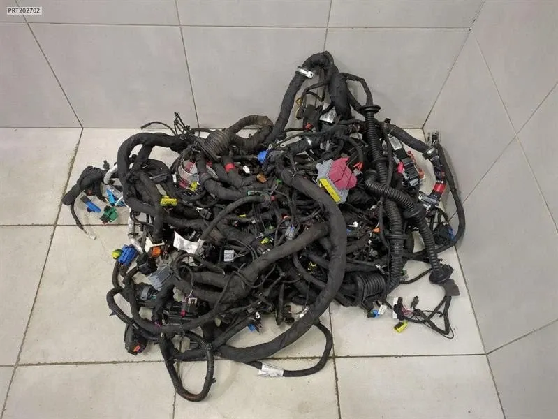Wiring Loom Brand/Model: FERRARI SF90
Year: 2023
Engine: 39...