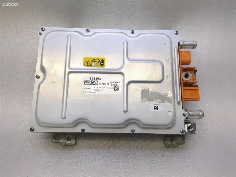 Electronic module Brand/Model: FERRARI SF90
Year: 2023
Engine: 39...