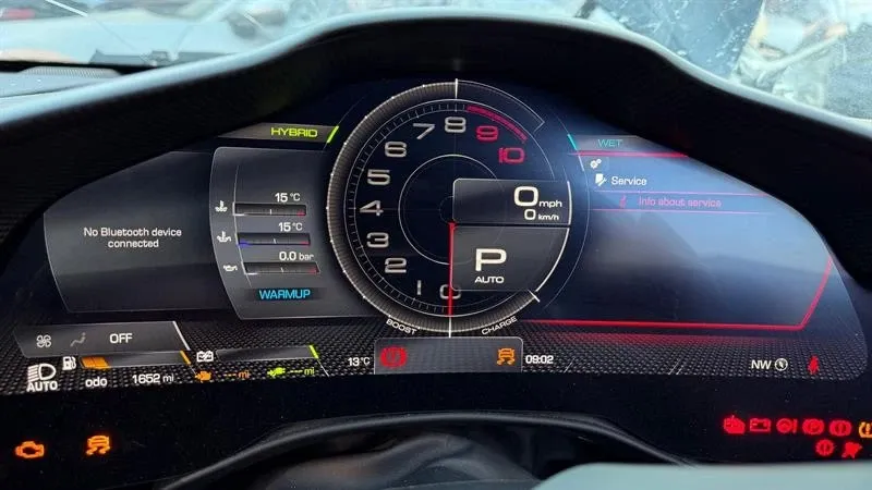 Speedo Clocks Brand/Model: FERRARI SF90
Year: 2023
Engine: 39...