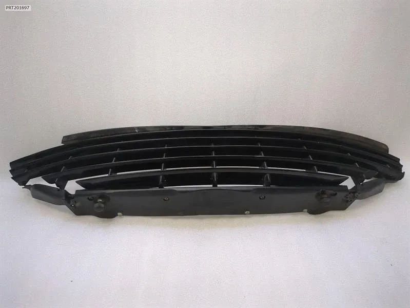 Front Grille Brand/Model: ASTON MARTIN VANQUISH
Year: 2013
E...