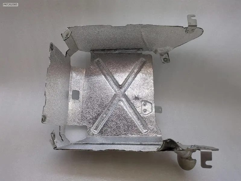 Cover Brand/Model: FERRARI SF90
Year: 2023
Engine: 39...