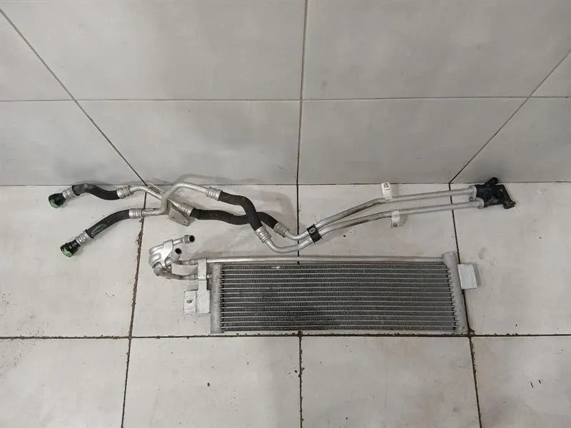 BMW 4 (G22 / G23 / G26)  Gearbox oil cooler BMW 4 SERIES Gearbox Oil Cooler 17118095284

Pa...