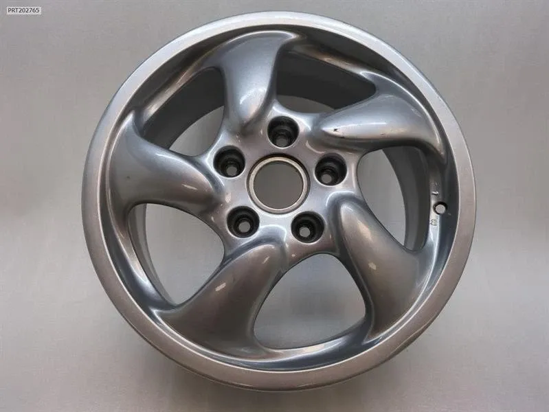 Porsche 911 (993) Alloy Wheel Porsche 911 Alloy Wheel 99636212400

Part codes...