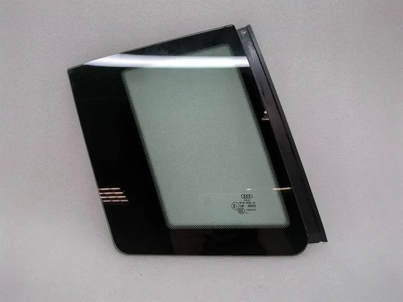 Audi R8 Right Rear 1/4 Glass Audi R8 Right Rear 1/4 Glass 4S8845300A

Part c...