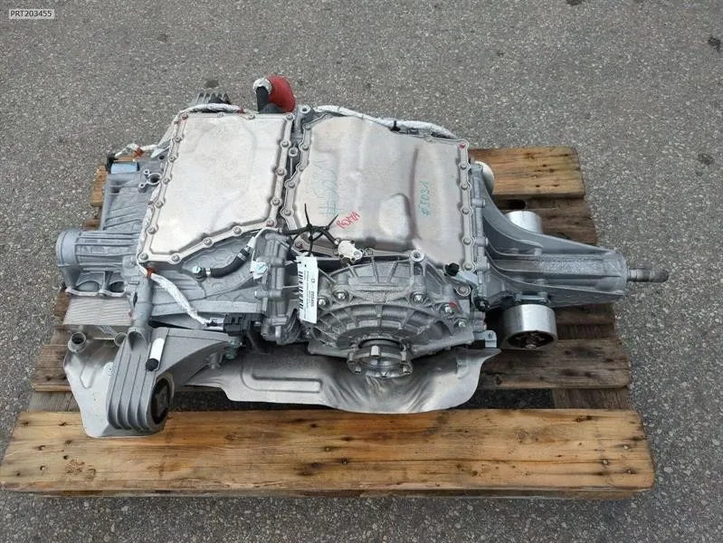 Gearbox Brand/Model: FERRARI ROMA
Year: 2023
Engine: 38...