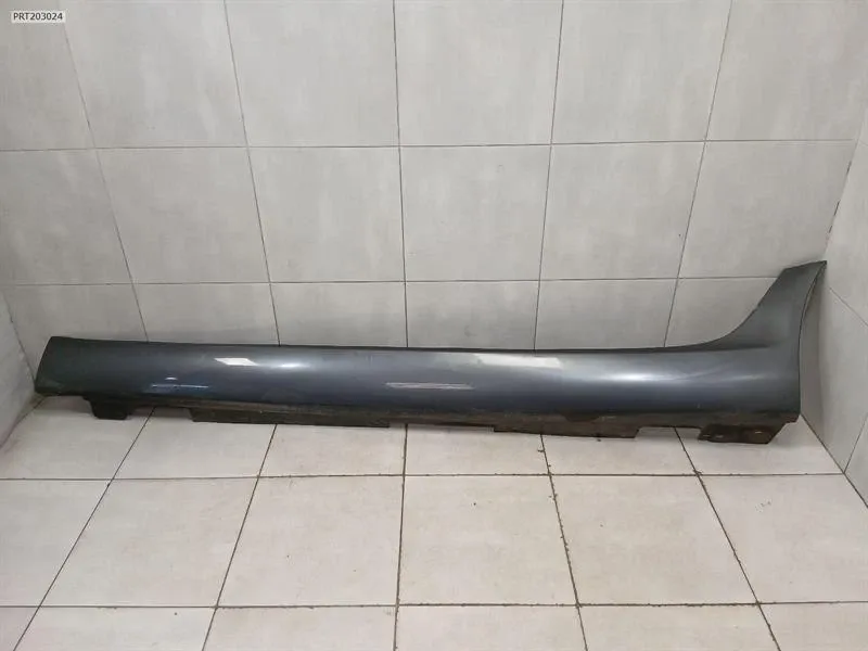 Side skirt Brand/Model: ASTON MARTIN RAPIDE
Year: 2013
Eng...