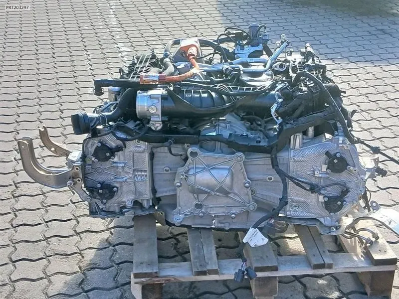 Porsche 911 (992) Engine Porsche 911 Engine 0PD100020A

Part codes: 0PD1...