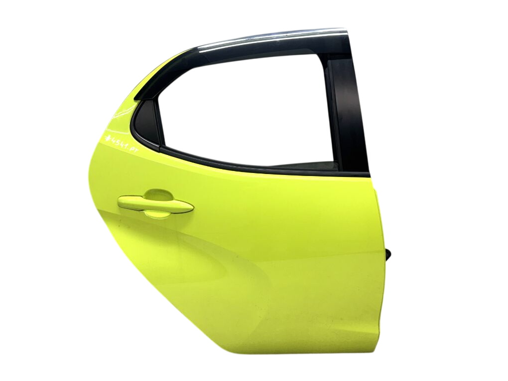 Toyota Yaris Door — rear right Door — rear right — TOYOTA YARIS IV (XP210) (20...