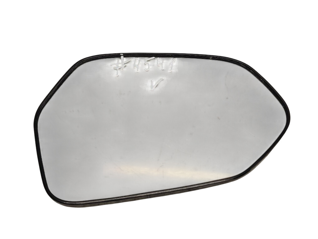 Toyota Yaris Mirror glass left Toyota Yaris Mirror glass left SR1260

Part cod...