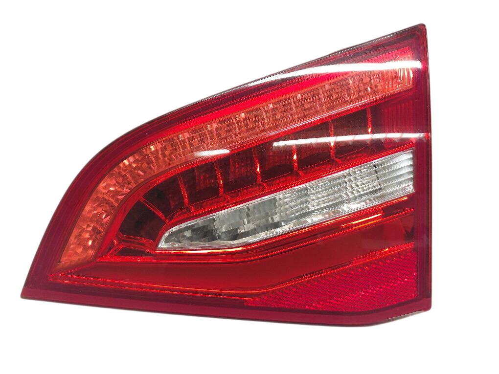Audi A4 (B8) Inner tail light, right Audi A4 Inner tail light, right 8K9945094E

Par...