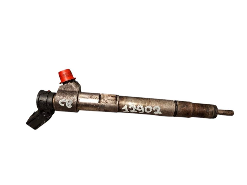Kia Sportage Fuel Injector Kia Sportage Fuel Injector 338002U000

Part cod...