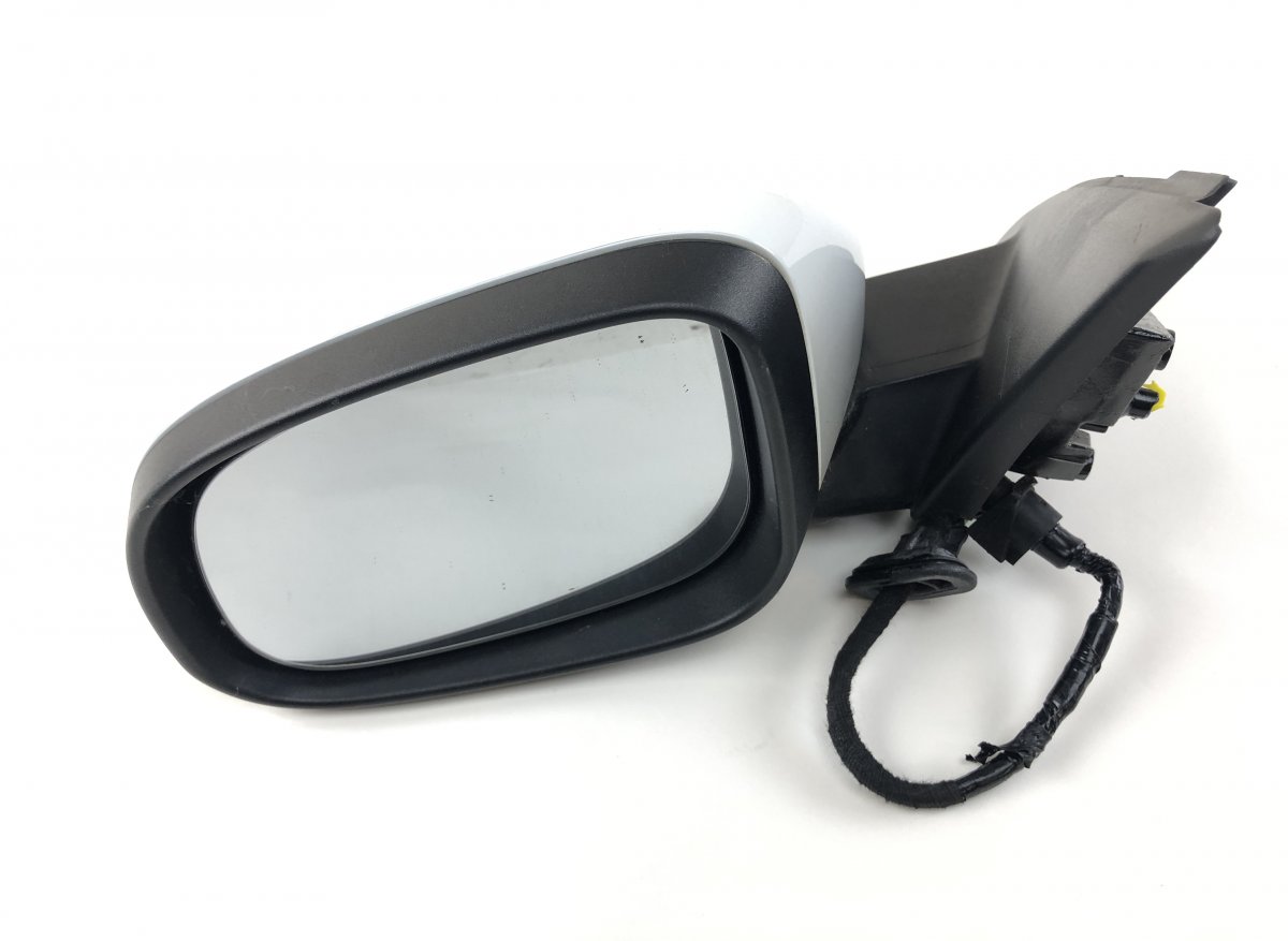 Volvo S60 mirror left Volvo S60 Mirror left 31402629

Part codes: 314...