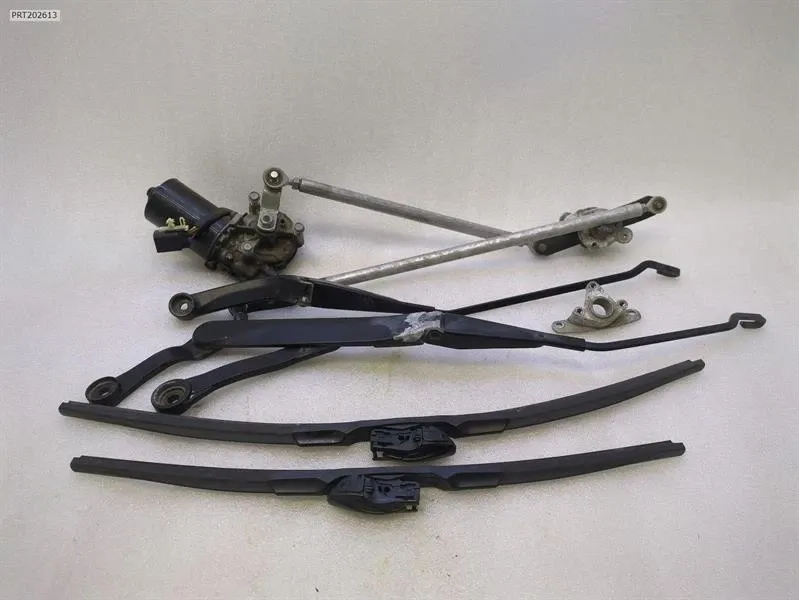 Front Wiper Motor Brand/Model: ASTON MARTIN VANTAGE
Year: 2006
En...