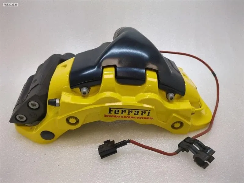 Right Rear Caliper Brand/Model: FERRARI SF90
Year: 2023
Engine: 39...
